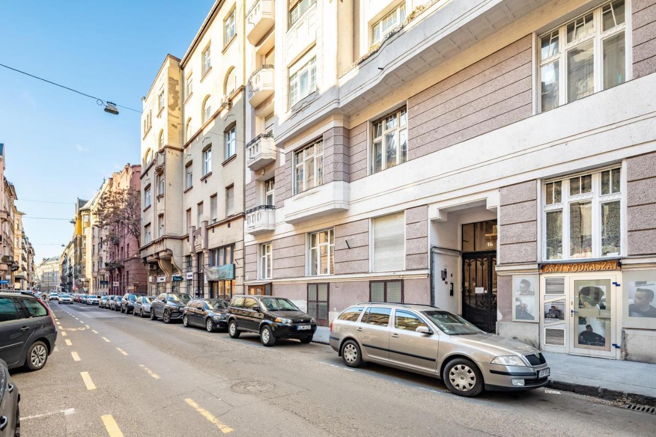 Cute Little Apartment Next To Margaret Island Budapest Bagian luar foto